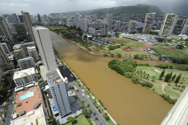 Brown water event in the Ala Wai Canal